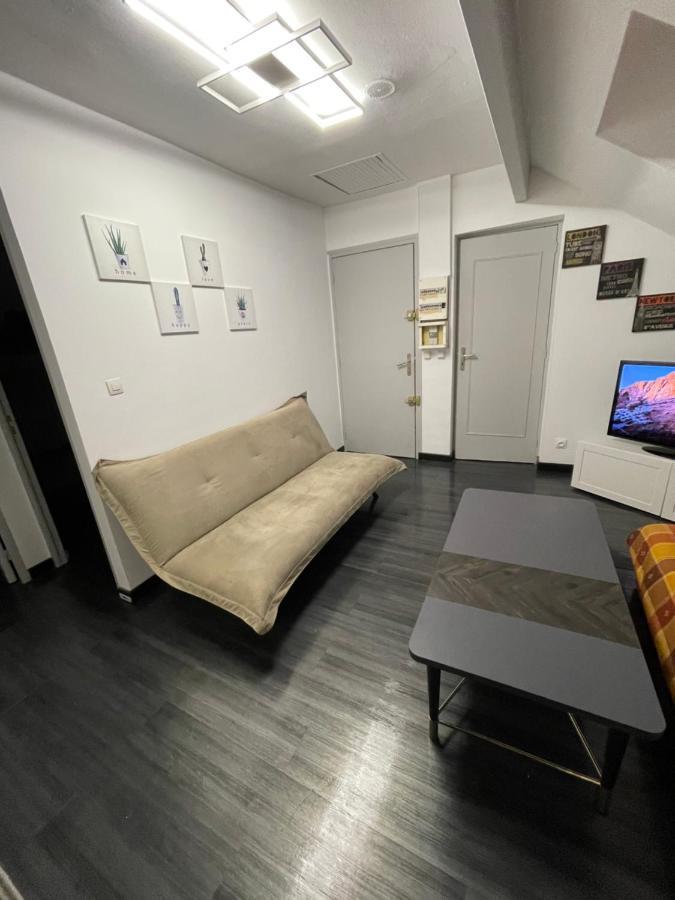 Charmant Logement Proche Disneyland Paris Parking Lagny エクステリア 写真